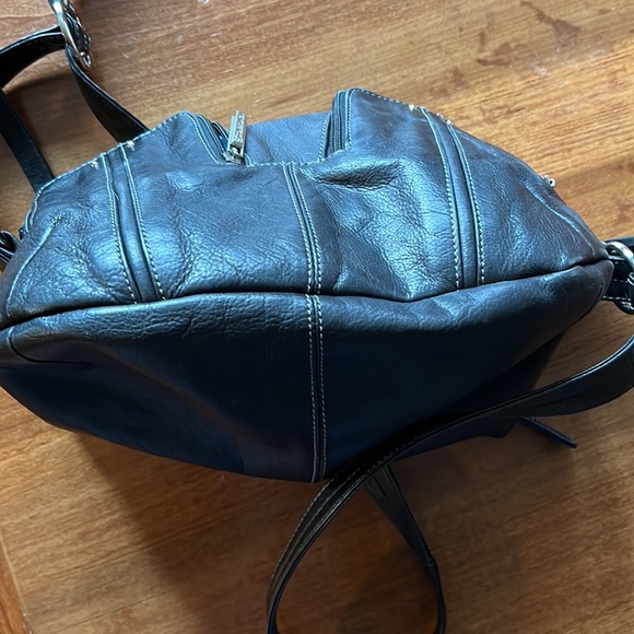 Stone Mountain Black Pebble Leather Bag - Picture 10 of 14